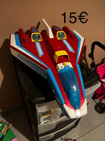 Gros avion Pat Patrouille