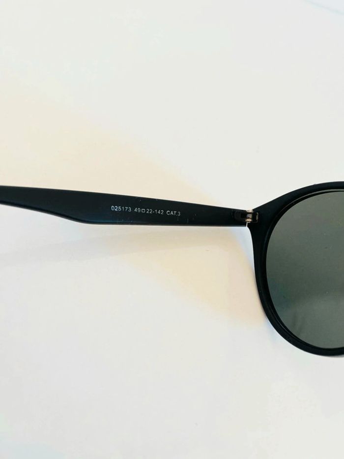 Lunette de soleil mixte Pantos noire mate UV protection catégorie 3 - photo numéro 7