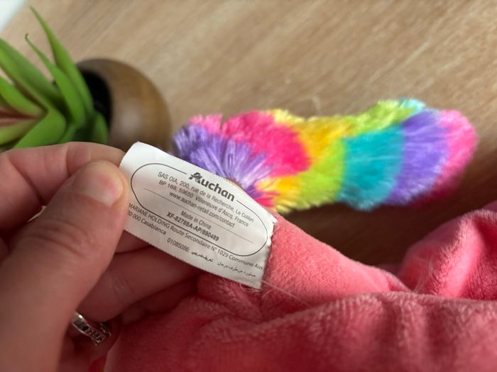 Peluche taille moyenne licorne 🦄 rose arc en ciel Auchan 20/30 cm - photo numéro 5
