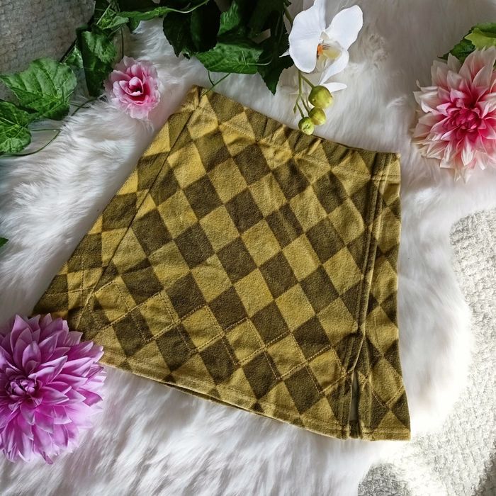 Jolie jupe courte hiver velours - photo numéro 2