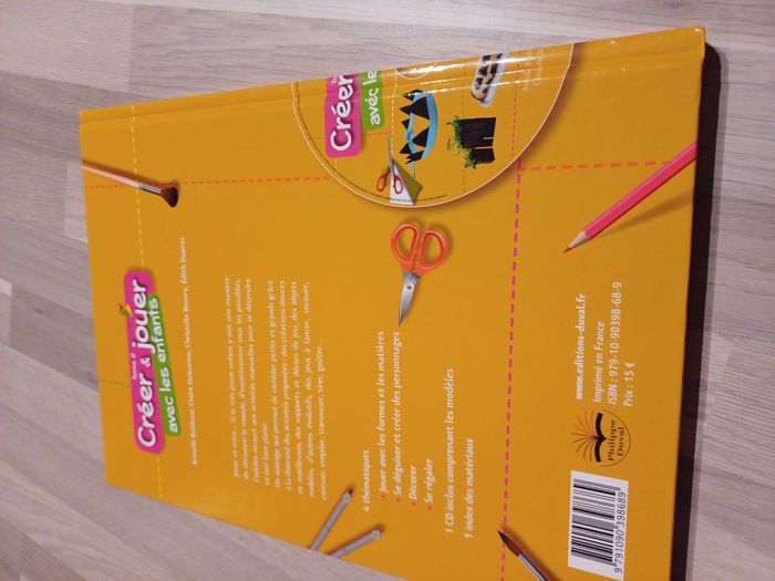 2 livres avec CD neufs sans étiquette "Créer et jouer avec les enfants" - photo numéro 8