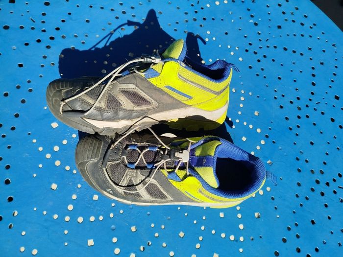 Chaussures de randonnée enfant T35