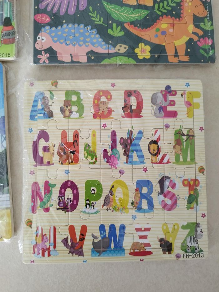 Puzzles enfants très colorés en bois images de bulldozer voiture alphabet chiffre+ dinosaures - photo numéro 4