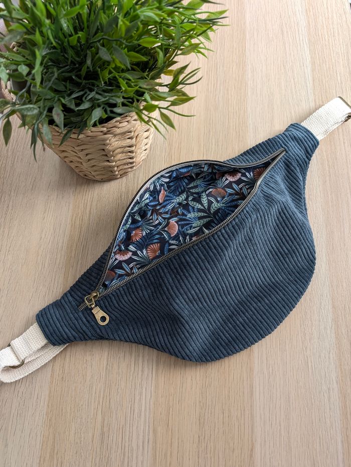 Sac banane femme en velours cotelé bleu canard