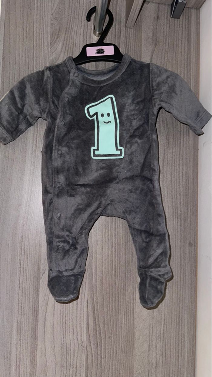 Lot 8pyjama - photo numéro 5