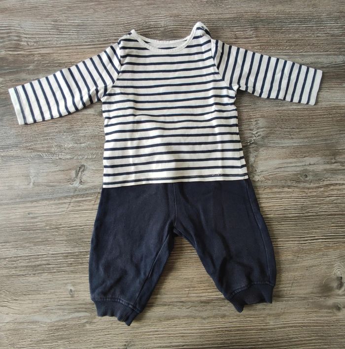 Ensemble Kiabi taille 6 mois
