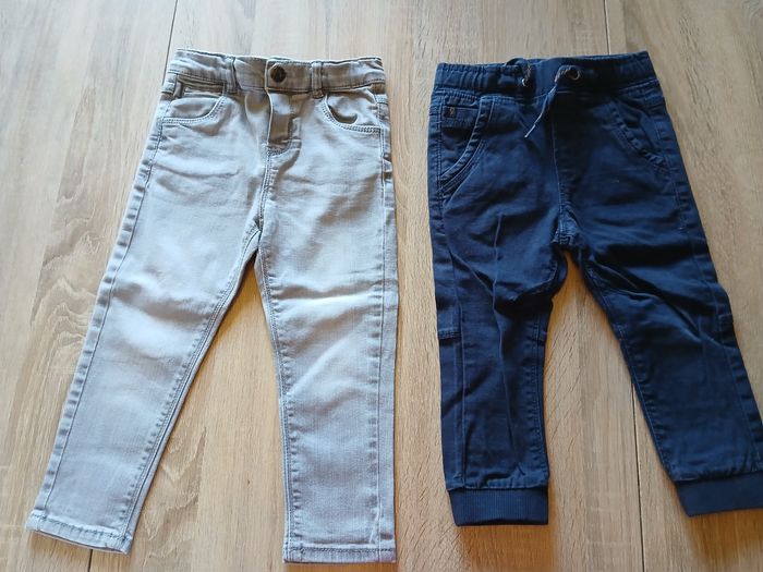 Deux pantalons