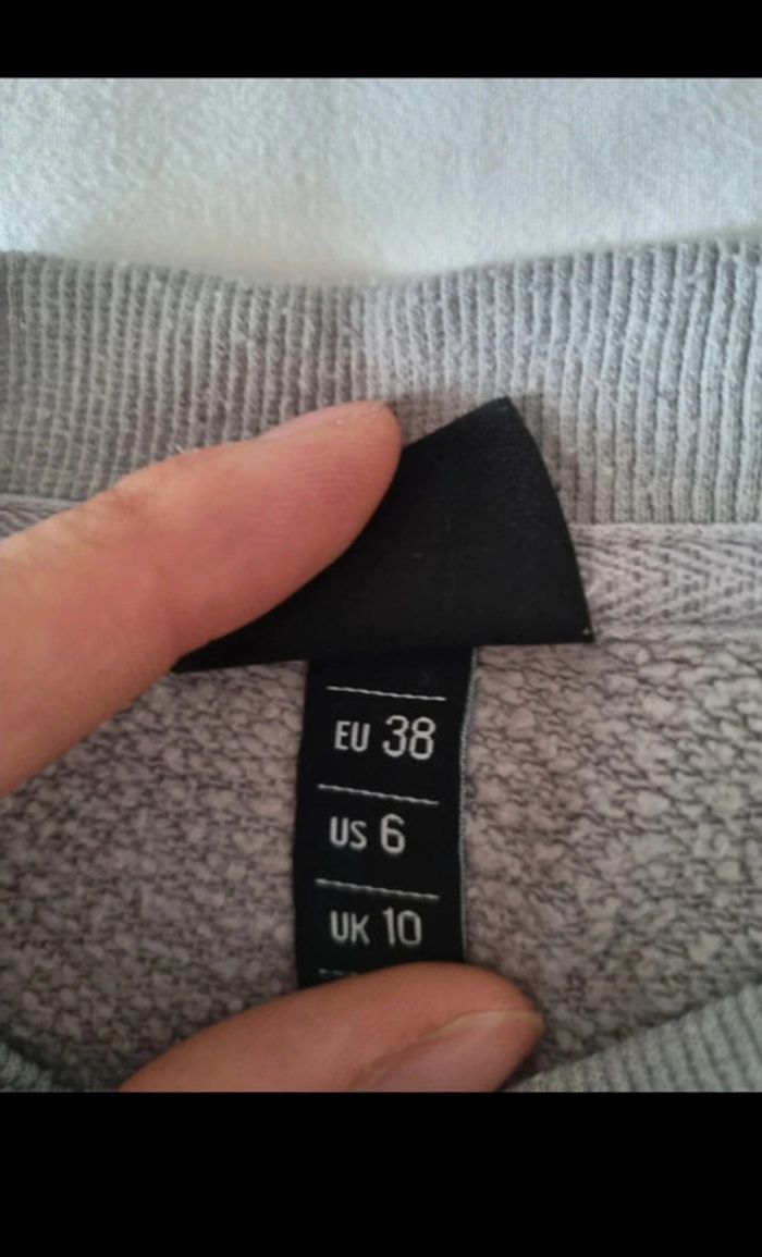 pull ellesse gris - photo numéro 3