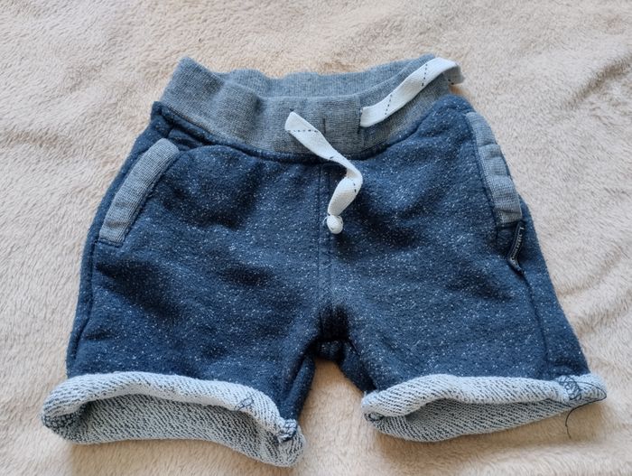 Short 12-18 mois