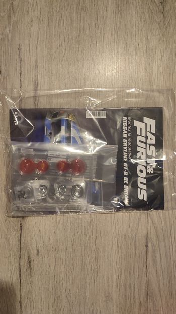 Lot fascicule avec pièces numéro 88 n°88 Nissan Skyline GT-R R34 Fast & Furious de Brian O'Conner 1/