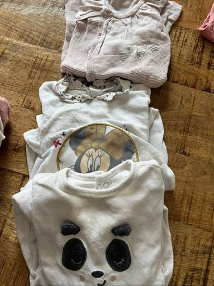 Gros lot pyjama - photo numéro 9