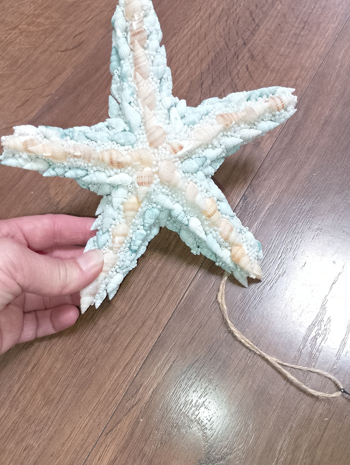Etoile de mer en coquillages en perle à suspendre - photo numéro 1