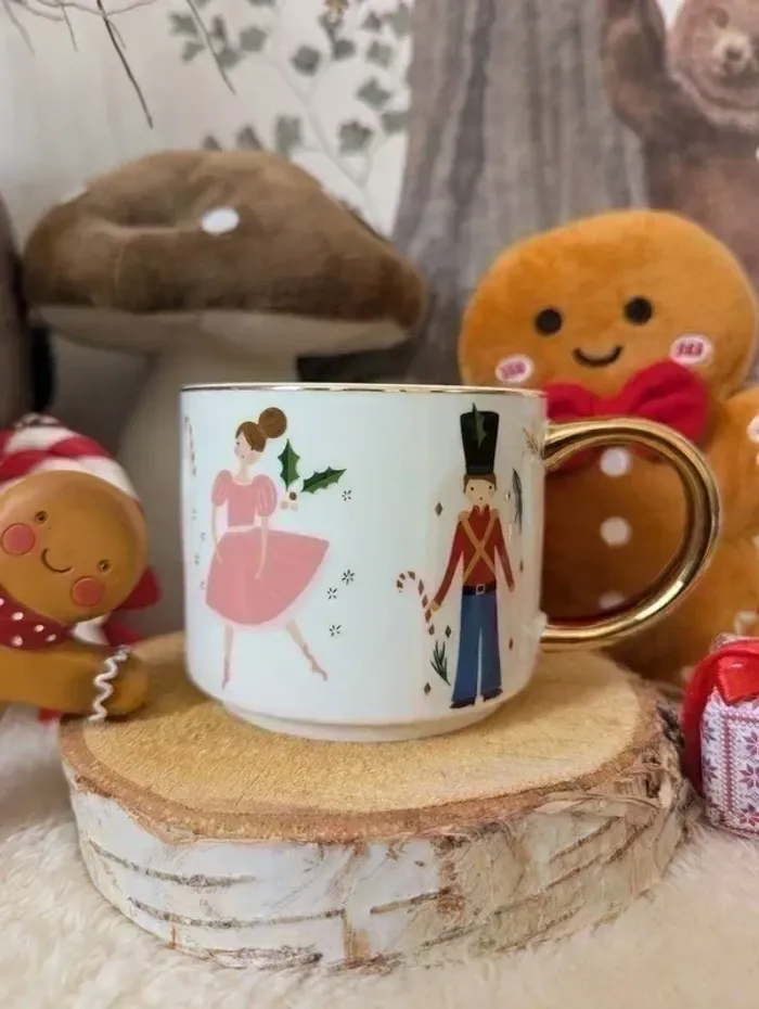 Tasse en porcelaine à carreaux, motifs de noël - NEUVE - photo numéro 4