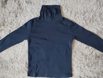 Sous pull à col montant taille 5 ans