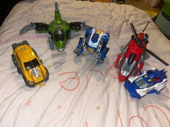 Lot Dino switch and go