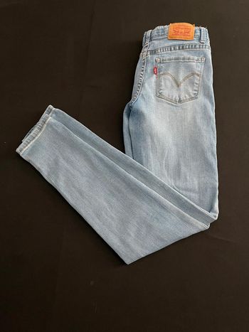 Levi’s 710