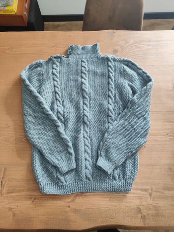 Pull gris