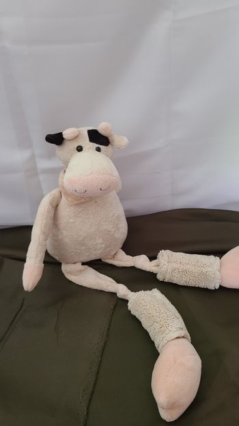 Doudou vache aux longues pattes PLAYKIDS CMI