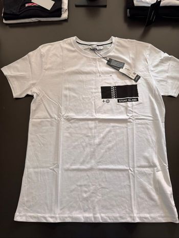 T-shirt stone Island
