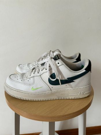 Nike Air Force 1 Low Lightning Bolt édition 20/21 – Taille 41 – Très bon état