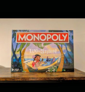 Monopoly Lilo & stitch neuf jamais ouvert