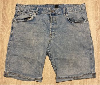 Short en jeans 