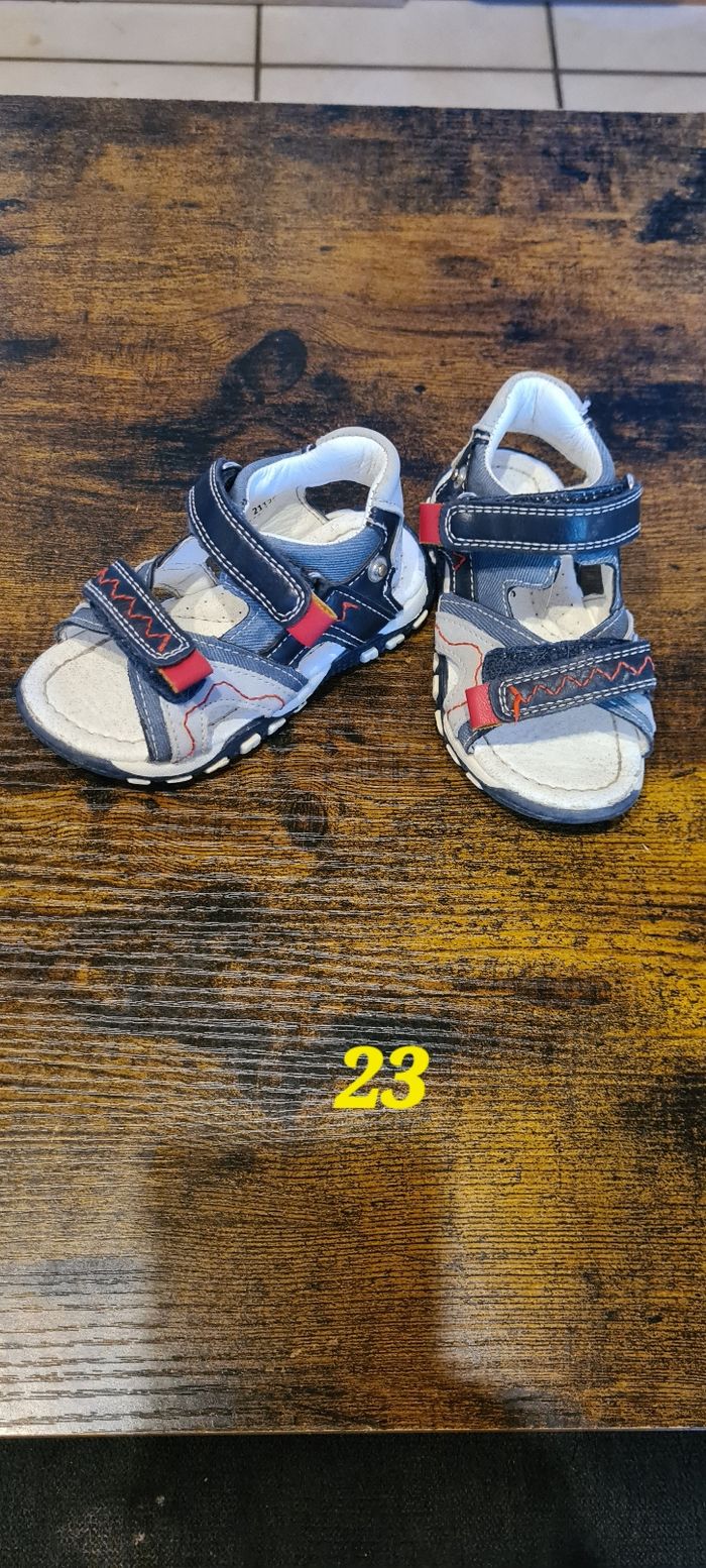 Chaussure bébé - photo numéro 4