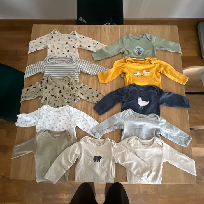Lot de 11 bodies manches longues 18mois