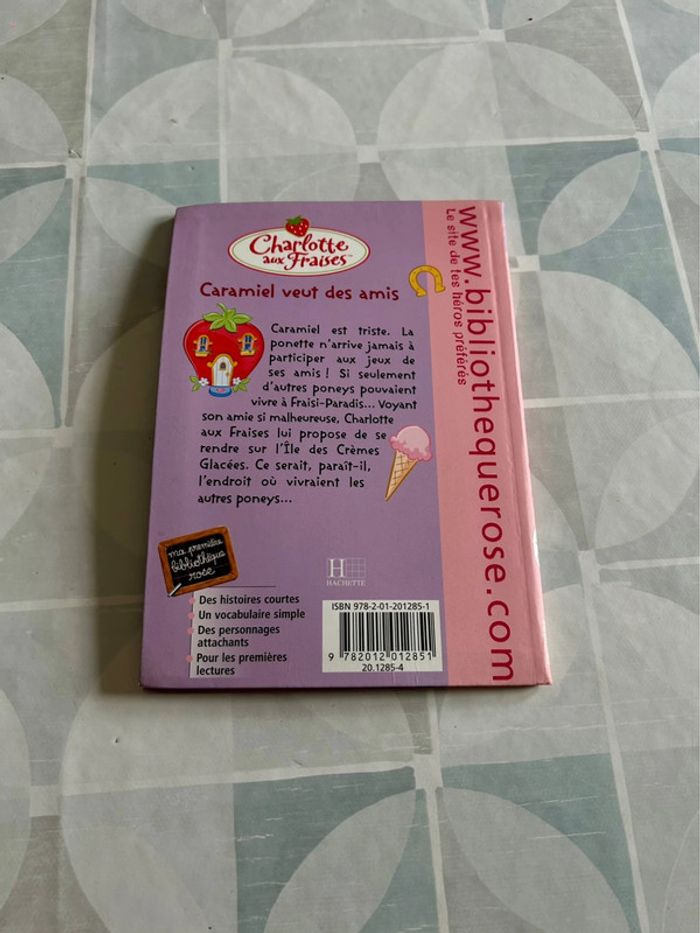 Livre Charlotte aux fraises - très bon état - photo numéro 2