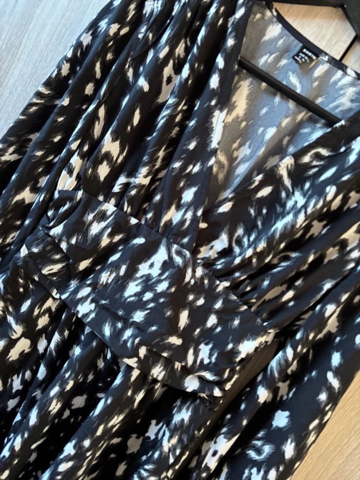 Robe à motifs léopards Shein - photo numéro 2