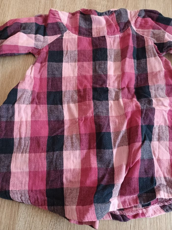 Robe 6 mois levis - photo numéro 4