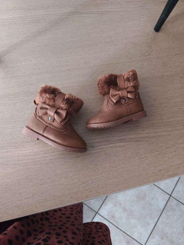 Bottes fourrées enfant taille 19