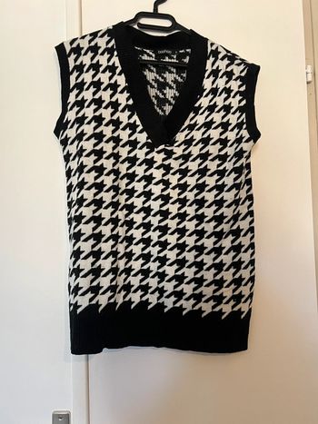 Pull sans manches à carreaux motif pied-de-poule