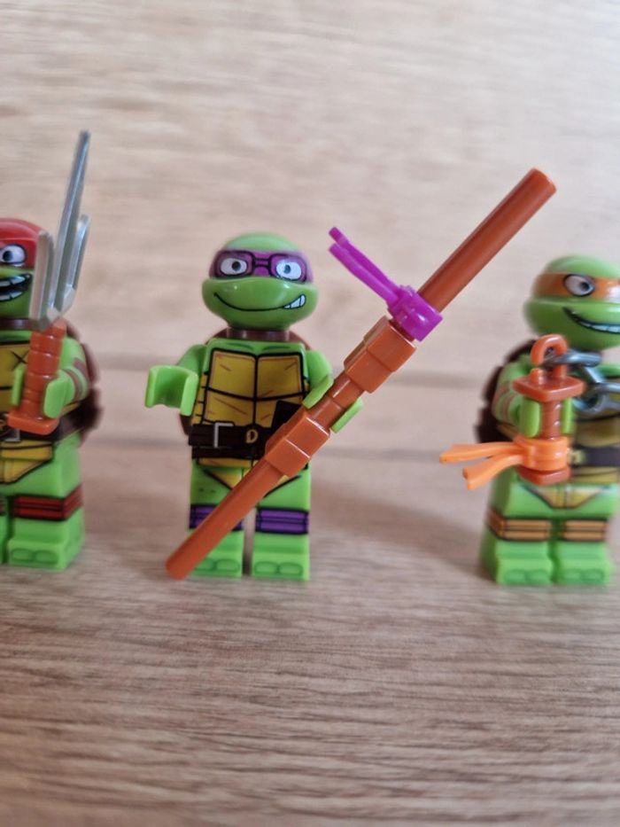 Figurines type lego Tortues Ninja - photo numéro 4