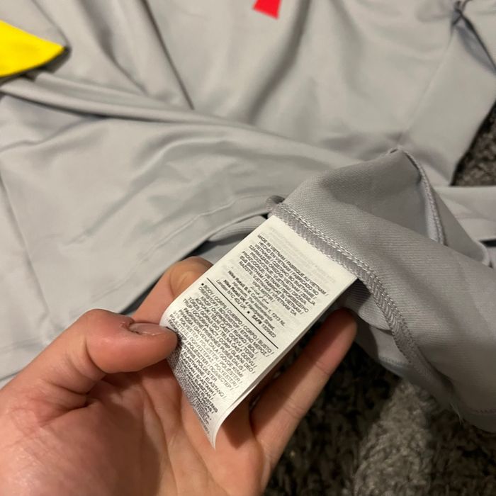 Haut de survêtement Nike liverpool brodé. - photo numéro 4