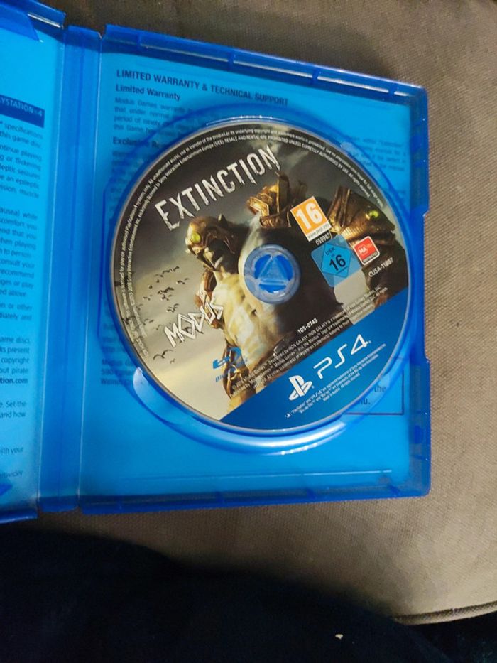 Extinction ps4 - photo numéro 2