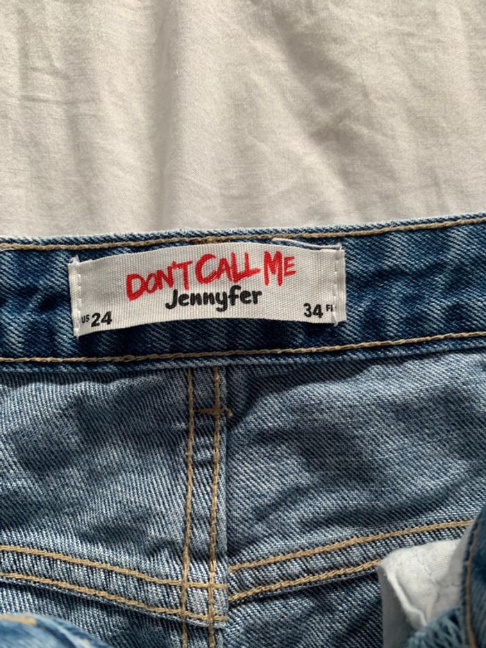 Jeans a troue taille 34 - photo numéro 2