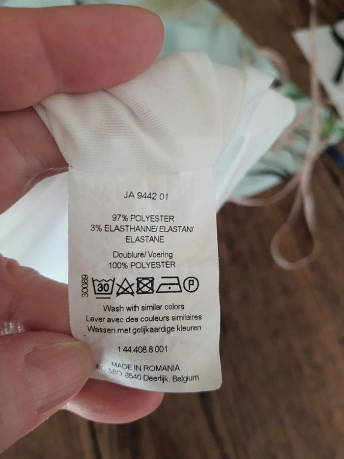 Jolie Robe Bel&Bo taille 38 fond tourquoise - photo numéro 20