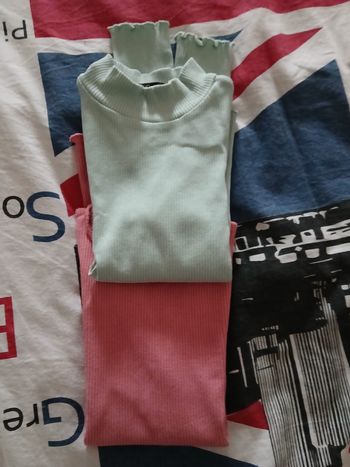 2 t-shirt