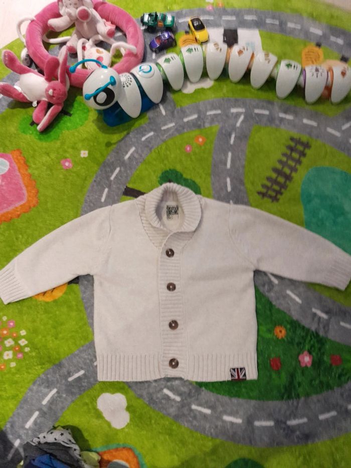 Gilet tape à l 😉 12 mois 👦