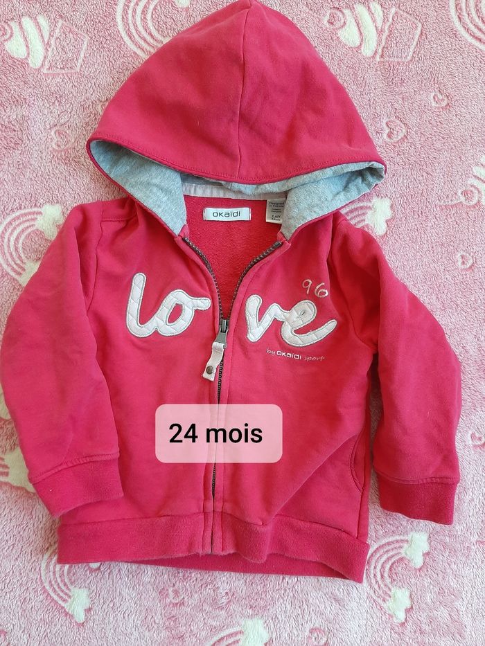 Sweat zippé à capuche 24 mois