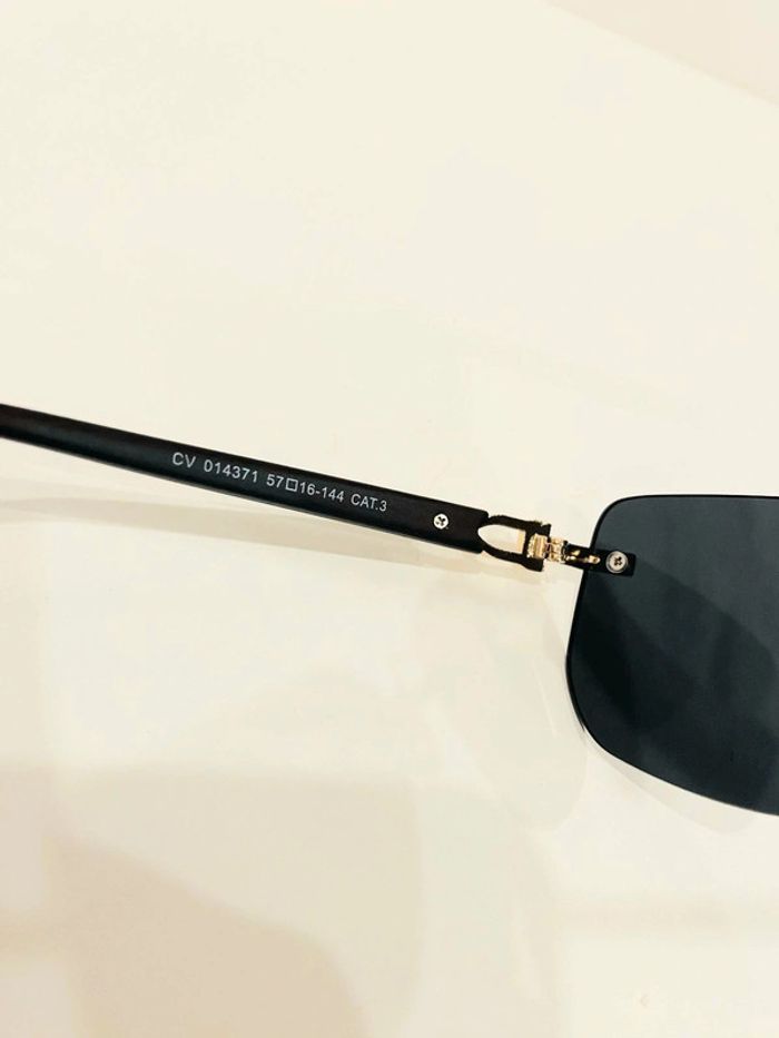 Lunette de soleil mixte percée uvprotection catégorie 3 - photo numéro 5