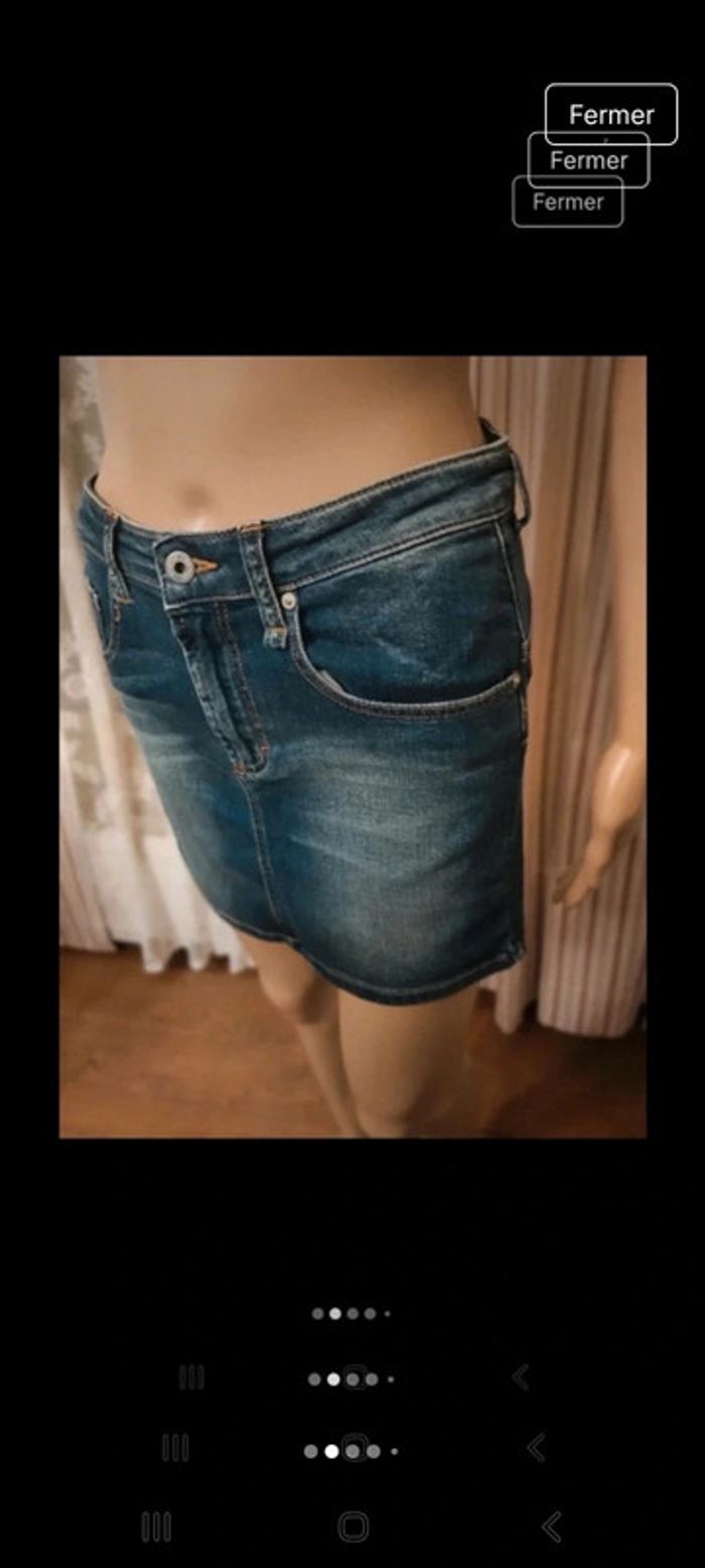 Jolie Mini Jupe en jeans Fiorucci W 26 fr 36 - photo numéro 2