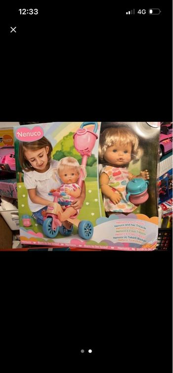 Poupée neuve 