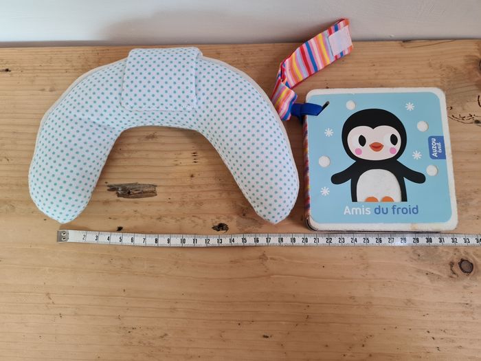 Cale tête bébé et livre - photo numéro 2