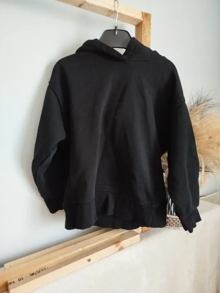 Sweat à capuche Zara 6ans noir