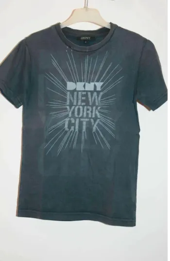 tee  shirt