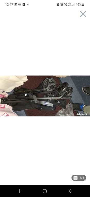 Poussette chicco neuve