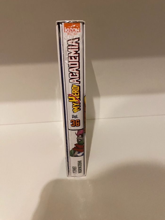 MHA Tome 36 Collector - photo numéro 4
