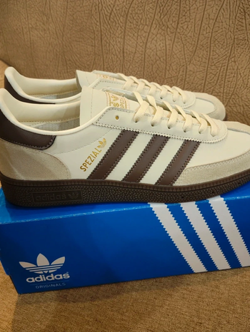 Adidas Handball Spezial taille 42